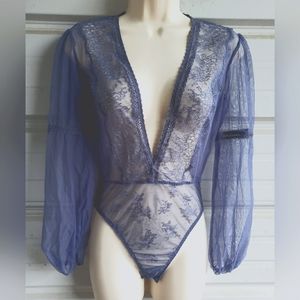 💋 💄 Size Small Beautiful Victoria's Secret sheer blue bodysuit lingerie 💋 👠